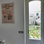 House & Amalfi