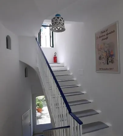 House & 아파트 아말피